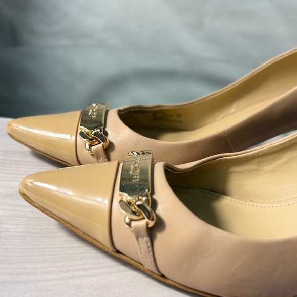 Coach Beige Pointed Toe Pumps - Picture 2 of 6